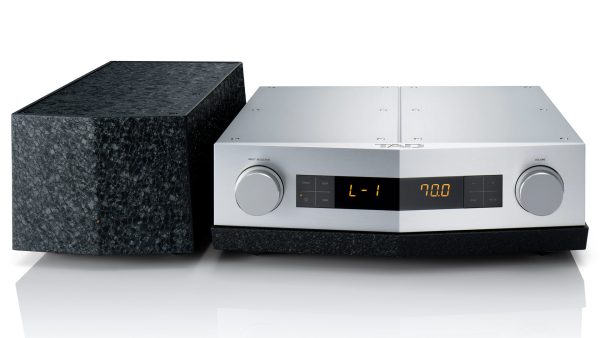 TAD C700 Reference Preamplifier