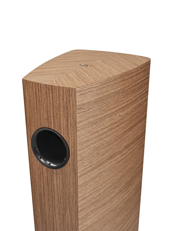 sonetto-g2-III-walnut 4 -hidden home technology 4